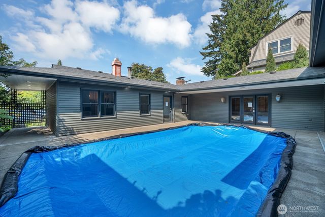 3916 SW Council Crest Drive, Portland, OR 97239