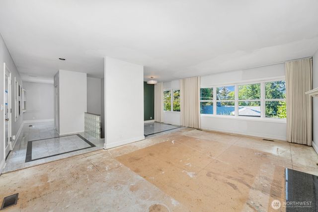 3916 SW Council Crest Drive, Portland, OR 97239