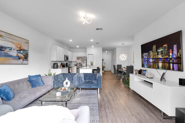 5431 Flannigan Way, Lake Worth, FL 33463