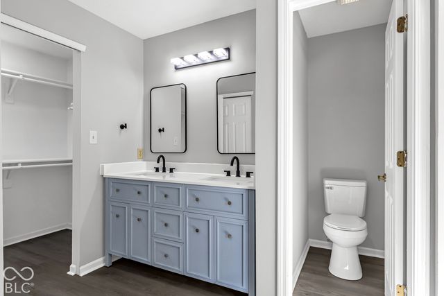 6264 Old Barn Court, Indianapolis, IN 46268