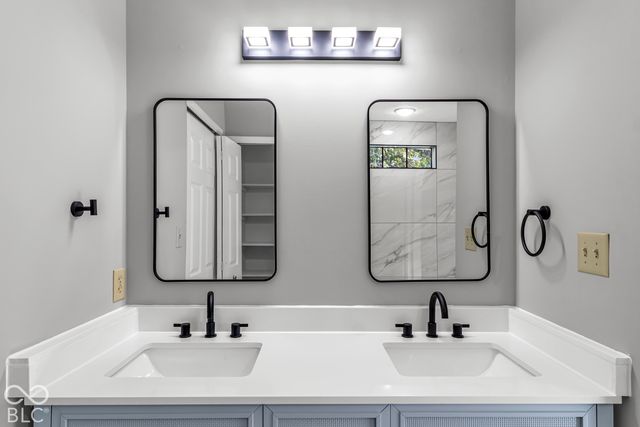 6264 Old Barn Court, Indianapolis, IN 46268