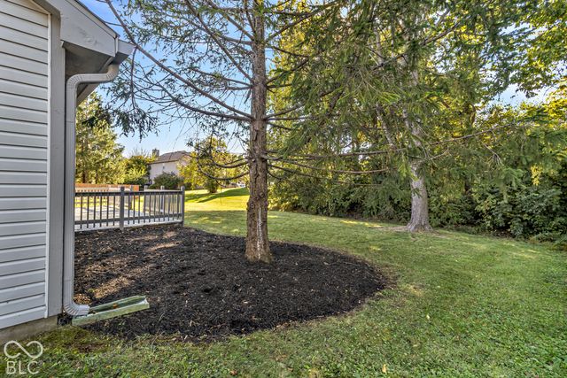 6264 Old Barn Court, Indianapolis, IN 46268