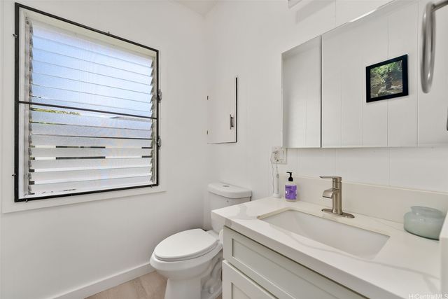 2811 Henry Street, Honolulu, HI 96817