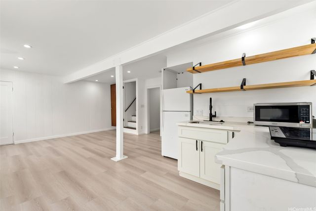 2811 Henry Street, Honolulu, HI 96817