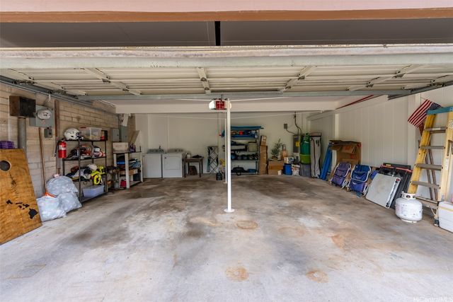 2811 Henry Street, Honolulu, HI 96817
