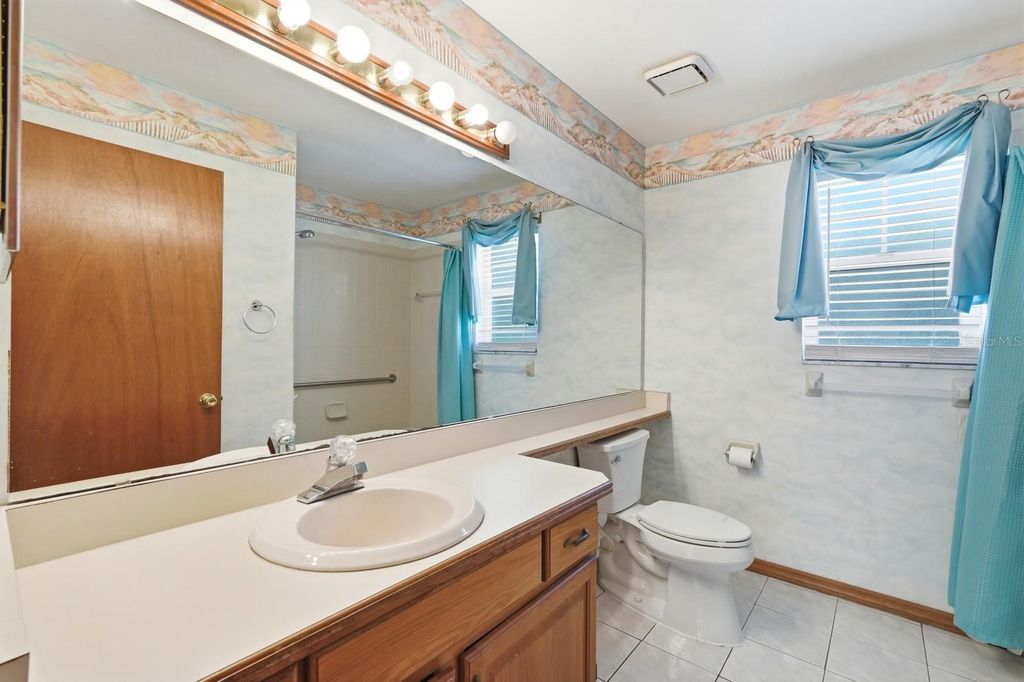 Image 23 of property listing at 815 HUDSON LANE, Port Orange, FL 32129