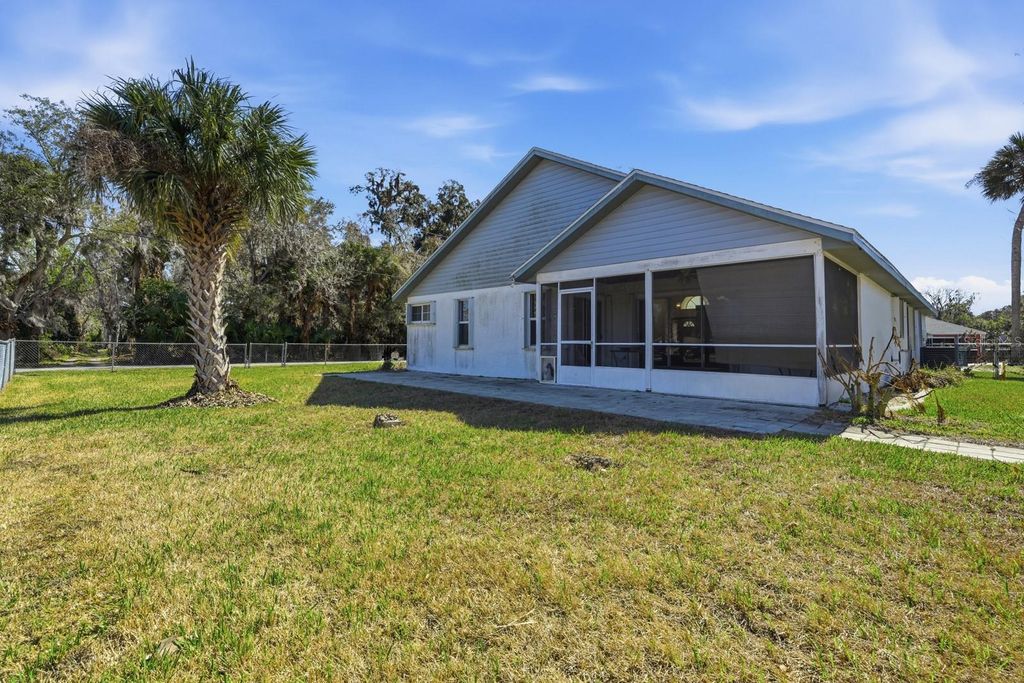 Image 27 of property listing at 815 HUDSON LANE, Port Orange, FL 32129