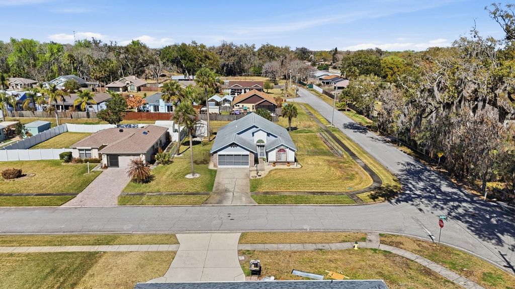 Image 41 of property listing at 815 HUDSON LANE, Port Orange, FL 32129