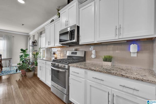 1804 MEADOWBROOK DRIVE SE, Cullman, AL 35055