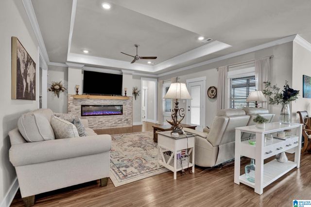 1804 MEADOWBROOK DRIVE SE, Cullman, AL 35055