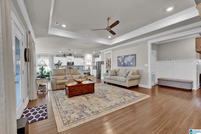 1804 MEADOWBROOK DRIVE SE, Cullman, AL 35055