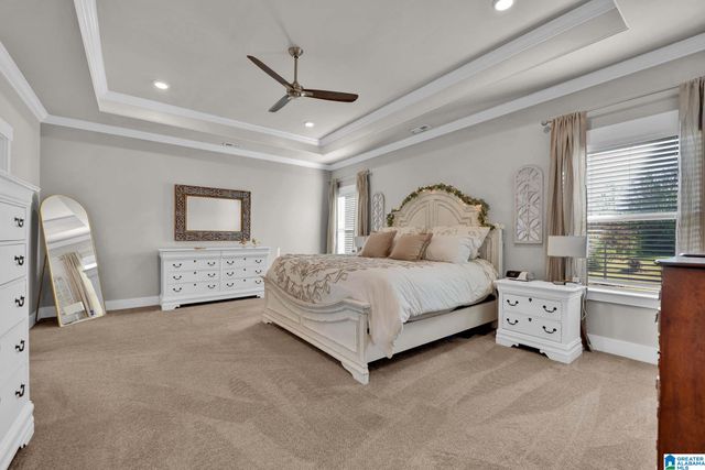 1804 MEADOWBROOK DRIVE SE, Cullman, AL 35055