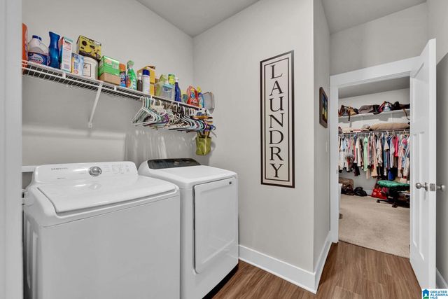 1804 MEADOWBROOK DRIVE SE, Cullman, AL 35055