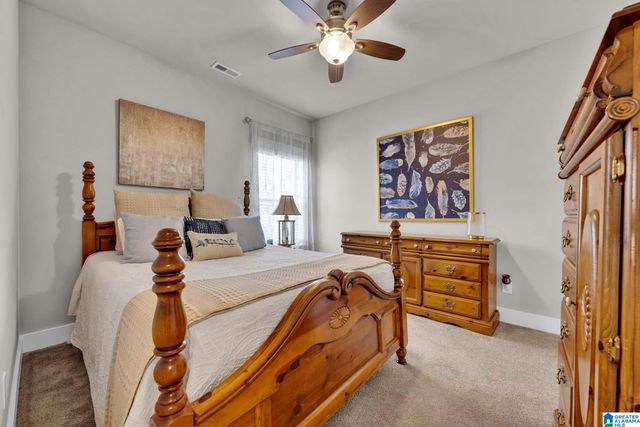 1804 MEADOWBROOK DRIVE SE, Cullman, AL 35055