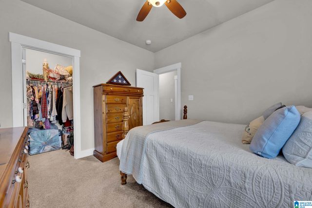 1804 MEADOWBROOK DRIVE SE, Cullman, AL 35055