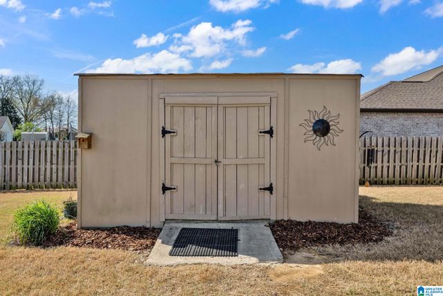 1804 MEADOWBROOK DRIVE SE, Cullman, AL 35055