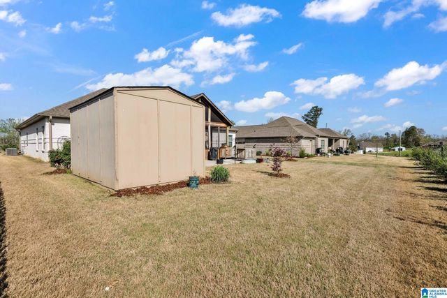 1804 MEADOWBROOK DRIVE SE, Cullman, AL 35055