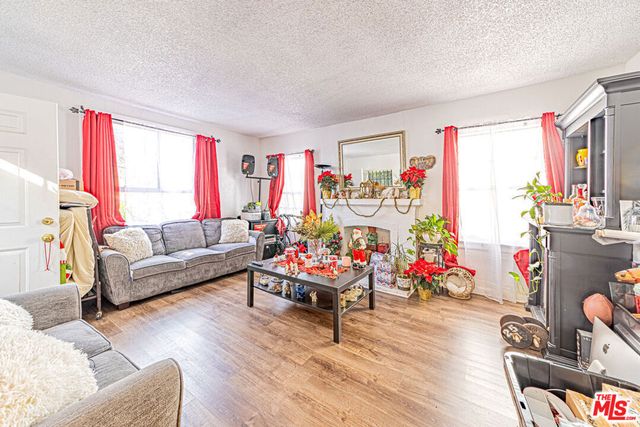 1618 S Burnside Avenue, Los Angeles, CA 90019