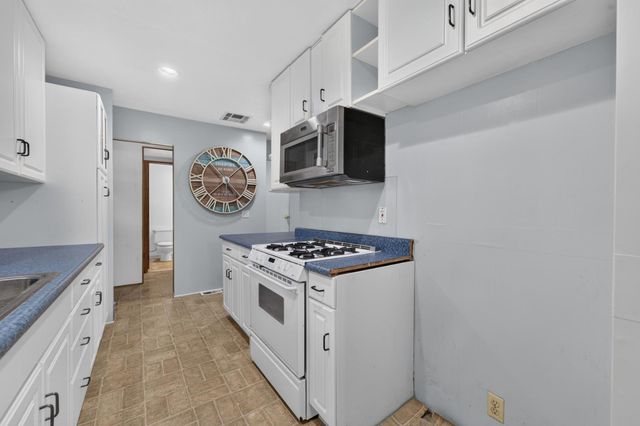 9797 Mount Vernon Rd, Auburn, CA 95603