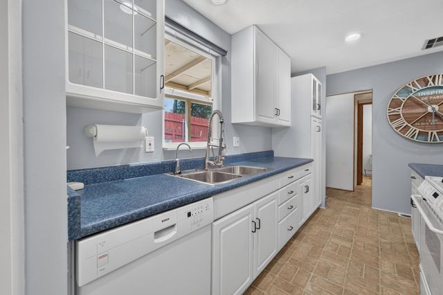 9797 Mount Vernon Rd, Auburn, CA 95603