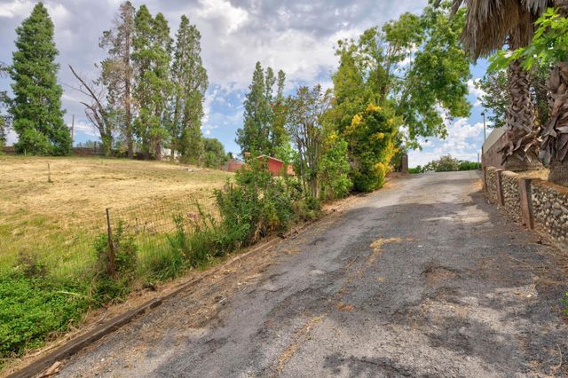 9797 Mount Vernon Rd, Auburn, CA 95603