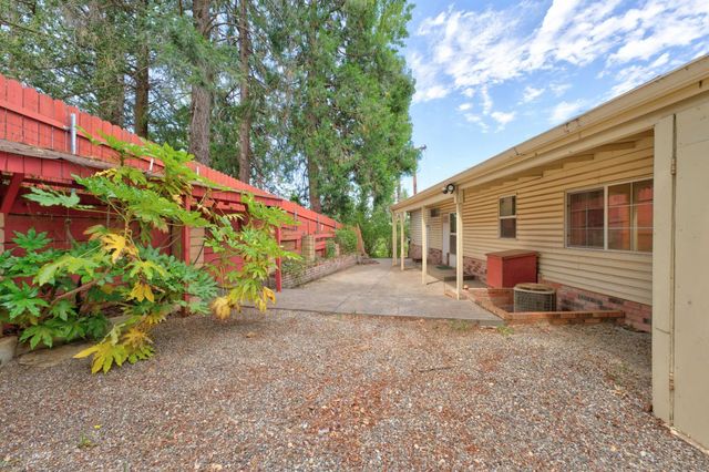 9797 Mount Vernon Rd, Auburn, CA 95603