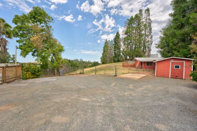 9797 Mount Vernon Rd, Auburn, CA 95603