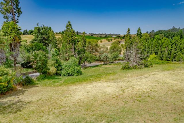 9797 Mount Vernon Rd, Auburn, CA 95603
