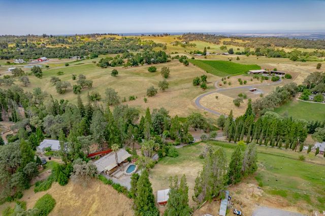 9797 Mount Vernon Rd, Auburn, CA 95603
