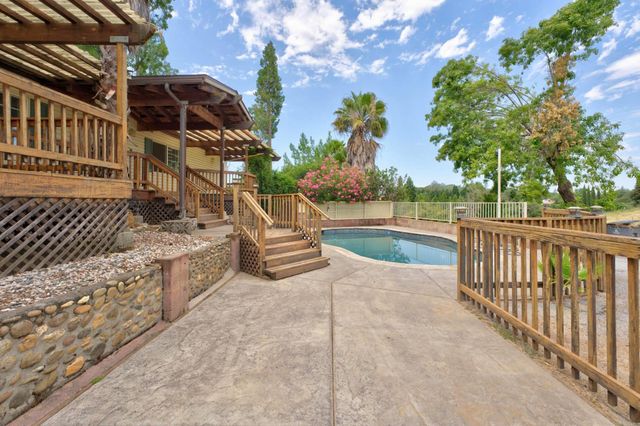9797 Mount Vernon Rd, Auburn, CA 95603