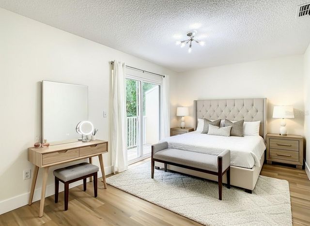 11237 CEDAR HOLLOW LANE, Tampa, FL 33618