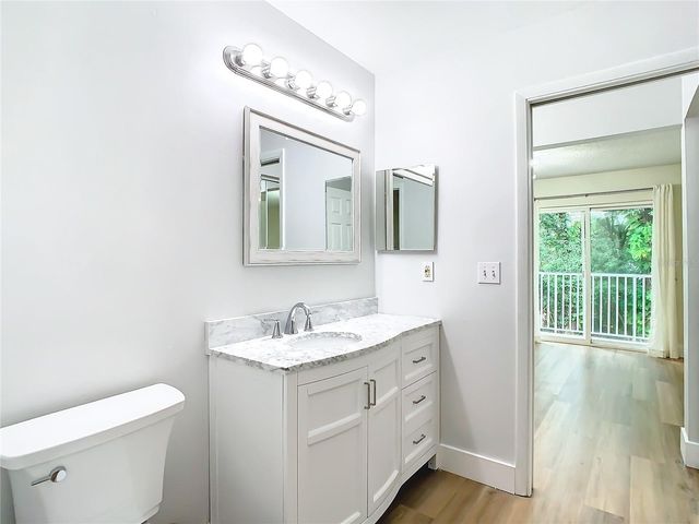 11237 CEDAR HOLLOW LANE, Tampa, FL 33618