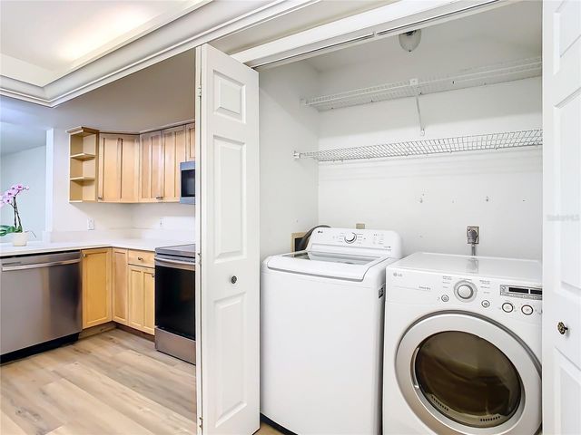 11237 CEDAR HOLLOW LANE, Tampa, FL 33618