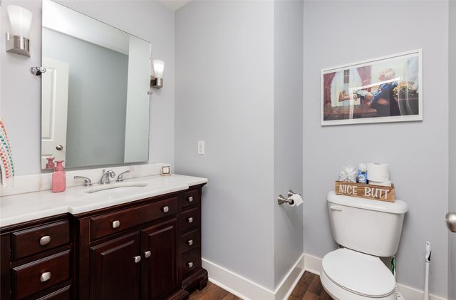 944 NE 49th Lane, Ankeny, IA 50021