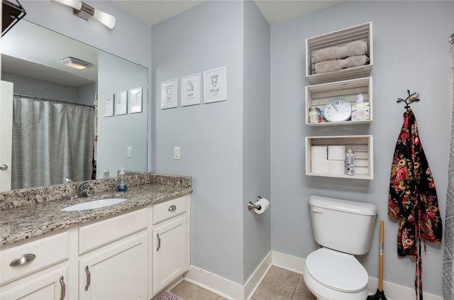 944 NE 49th Lane, Ankeny, IA 50021