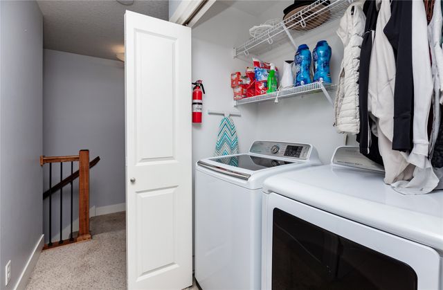 944 NE 49th Lane, Ankeny, IA 50021