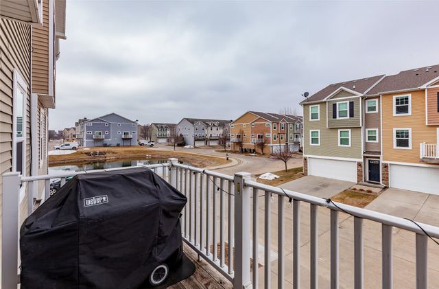 944 NE 49th Lane, Ankeny, IA 50021