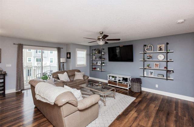 944 NE 49th Lane, Ankeny, IA 50021