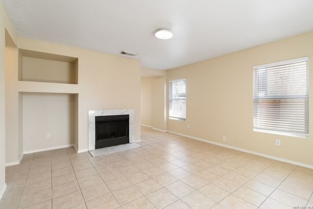 10107 Amber Coral, San Antonio, TX 78245