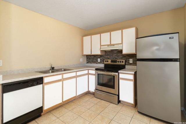 10107 Amber Coral, San Antonio, TX 78245