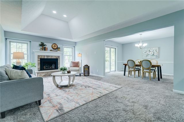 48 Hampshire Lane, Mendon, NY 14506