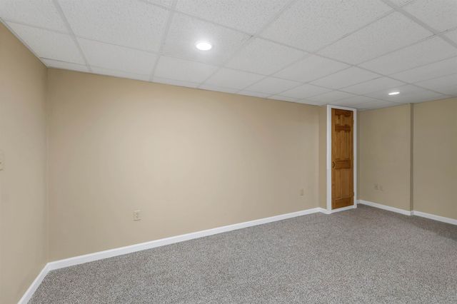 35 Starboard Way, Laconia, NH 03246