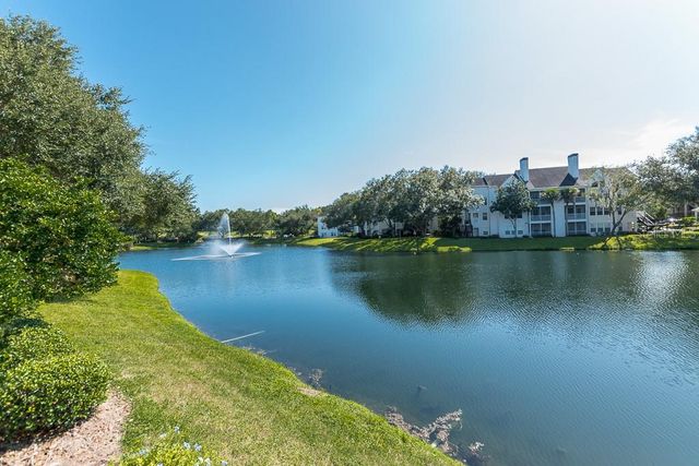 3310 HAVILAND COURT 203, Palm Harbor, FL 34684