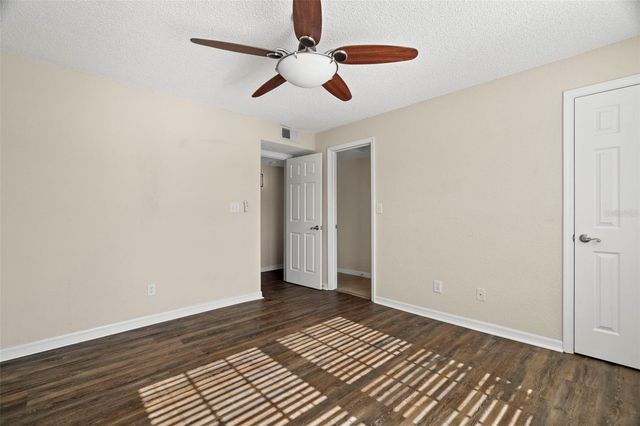 3310 HAVILAND COURT 203, Palm Harbor, FL 34684