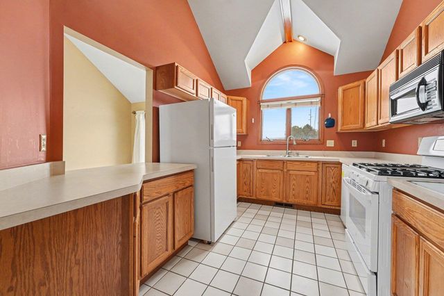 1341 W 94th Court, Crown Point, IN 46307