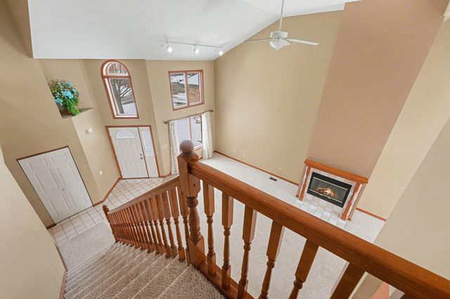 1341 W 94th Court, Crown Point, IN 46307