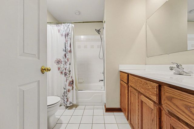 1341 W 94th Court, Crown Point, IN 46307