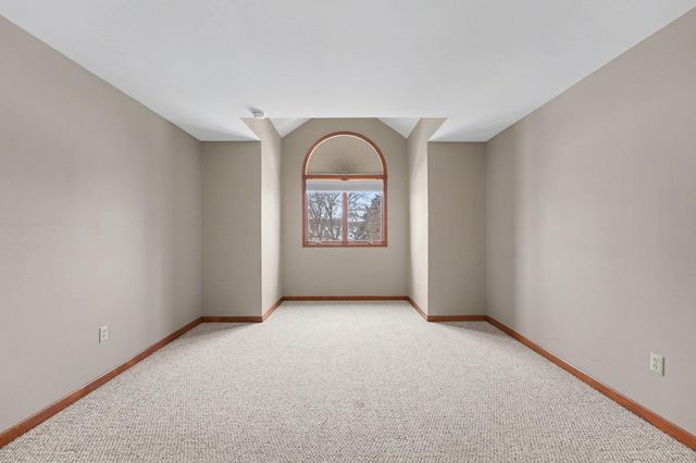 1341 W 94th Court, Crown Point, IN 46307