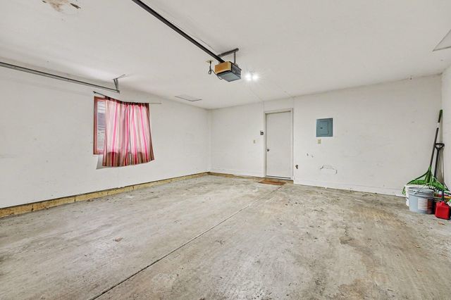 1341 W 94th Court, Crown Point, IN 46307