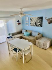 798 Crandon Boulevard 44-B, Key Biscayne, FL 33149